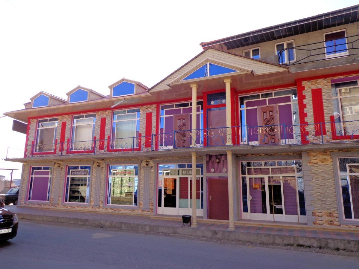 Bed and Breakfast Tubram S Ailəvi Qonaq Evi Шекі Екстер'єр фото