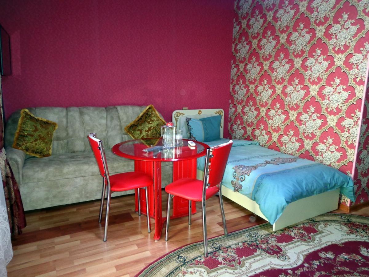 Bed and Breakfast Tubram S Ailəvi Qonaq Evi Шекі Екстер'єр фото