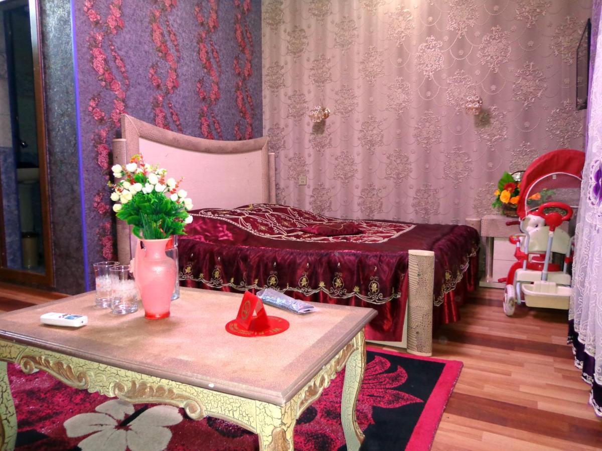 Bed and Breakfast Tubram S Ailəvi Qonaq Evi Шекі Екстер'єр фото