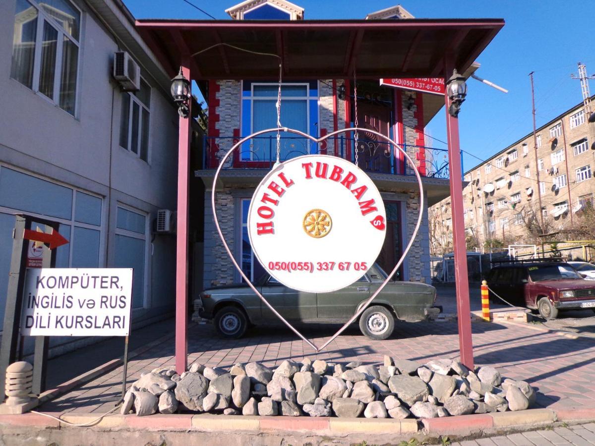 Bed and Breakfast Tubram S Ailəvi Qonaq Evi Шекі Екстер'єр фото