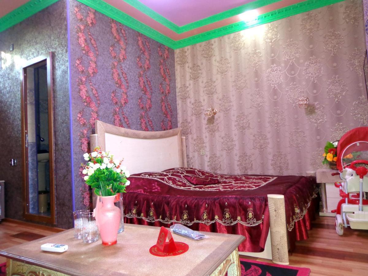 Bed and Breakfast Tubram S Ailəvi Qonaq Evi Шекі Екстер'єр фото