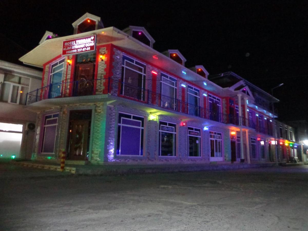 Bed and Breakfast Tubram S Ailəvi Qonaq Evi Шекі Екстер'єр фото
