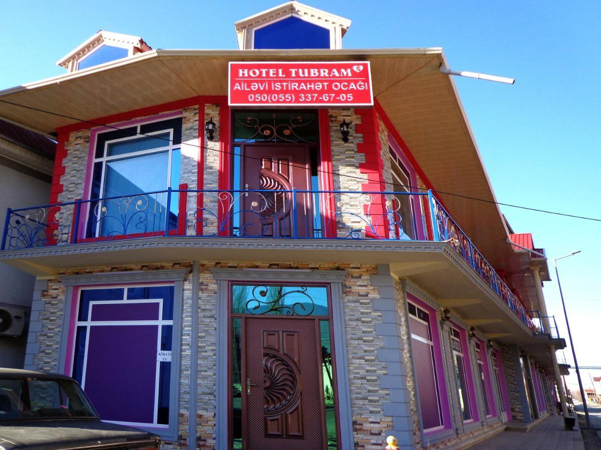 Bed and Breakfast Tubram S Ailəvi Qonaq Evi Шекі Екстер'єр фото