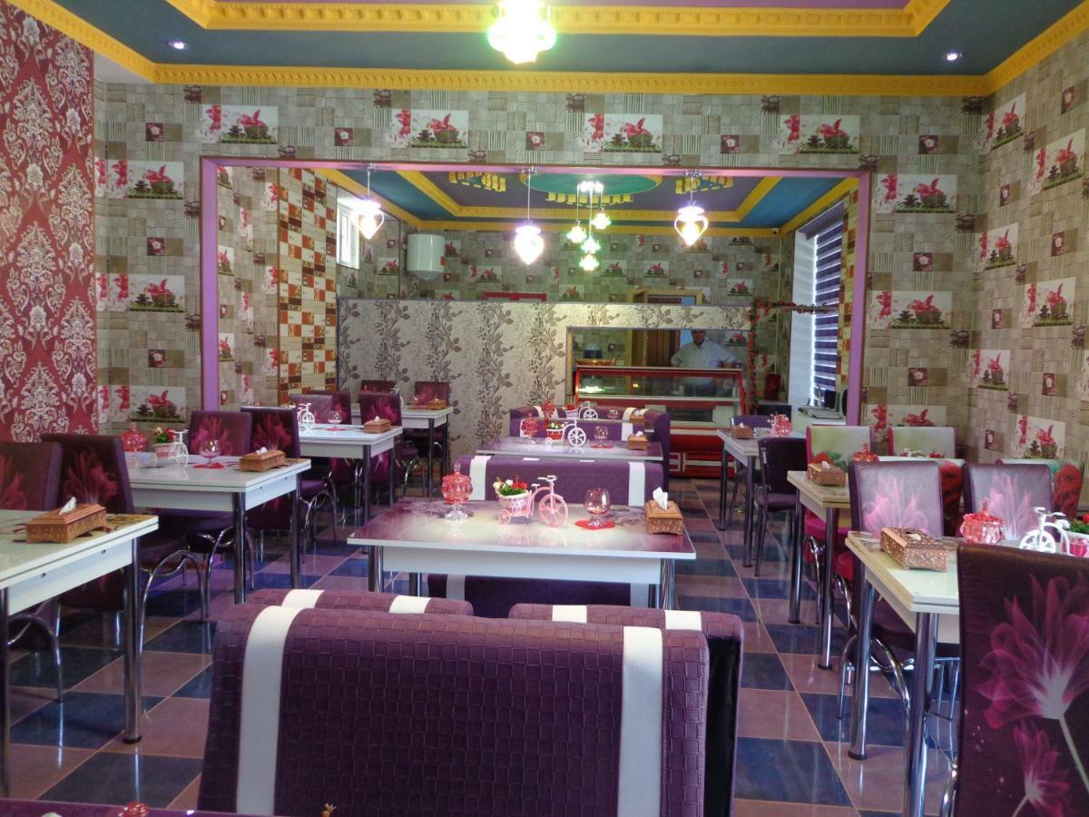 Bed and Breakfast Tubram S Ailəvi Qonaq Evi Шекі Екстер'єр фото