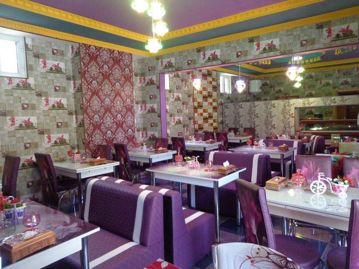 Bed and Breakfast Tubram S Ailəvi Qonaq Evi Шекі Екстер'єр фото